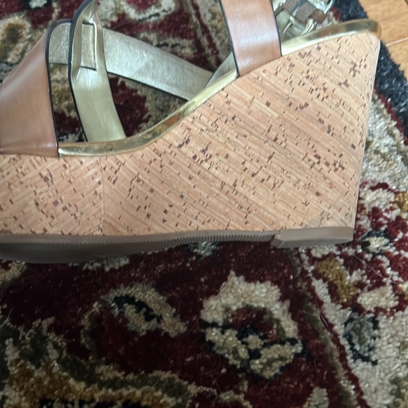 Sandals - Picture 4 of 8